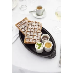 Staub Ovenschaal Met Deksel 31 Cm, Ovaal, Zwart 11 Staub Ovenschaal Met Deksel 31 Cm, Ovaal, Zwart -Heet Kook Verkoop 000013466