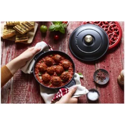 Staub Ovenschaal Met Deksel 20 Cm, Rond, Zwart -Heet Kook Verkoop 000016851