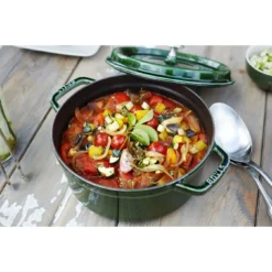 Staub Gietijzeren Braadpan 28 Cm / 6,75 L, Rond, Basilicum -Heet Kook Verkoop 000017126