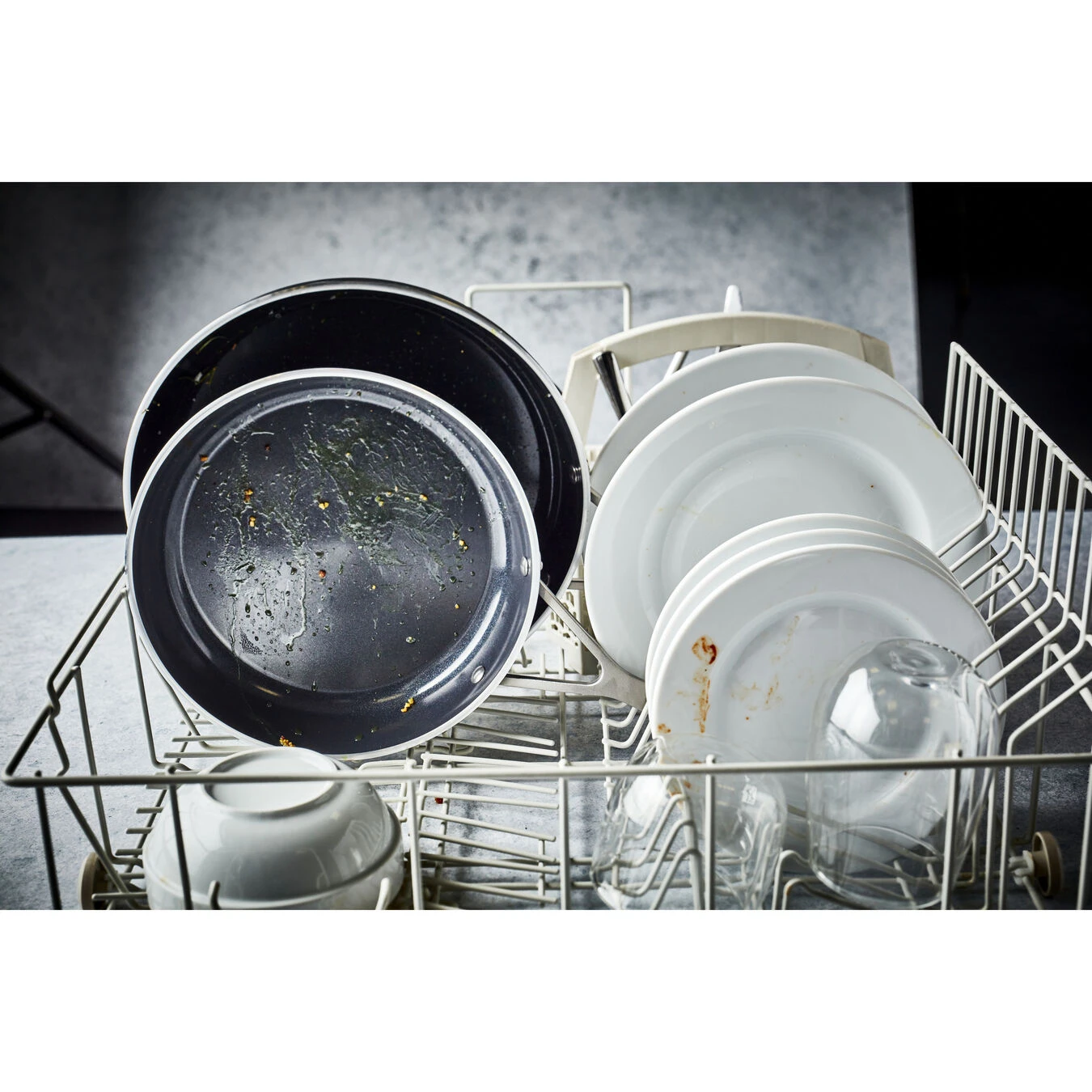 Demeyere Koekenpan Ceraforce 30 Cm 4 Demeyere Koekenpan Ceraforce 30 Cm - Afbeelding 2