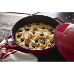 Staub Sauteerpan Chistera 24 Cm / 2,5 L, Kersenrood 12 Staub Sauteerpan Chistera 24 Cm / 2,5 L, Kersenrood -Heet Kook Verkoop 424414168