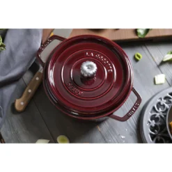 Staub Gietijzeren Braadpan 24 Cm / 3,8 L, Rond, Grenadine Rood -Heet Kook Verkoop 424422041
