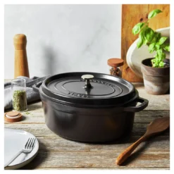 Staub Gietijzeren Braadpan 31 Cm / 5,5 L, Ovaal, Zwart -Heet Kook Verkoop 750058440
